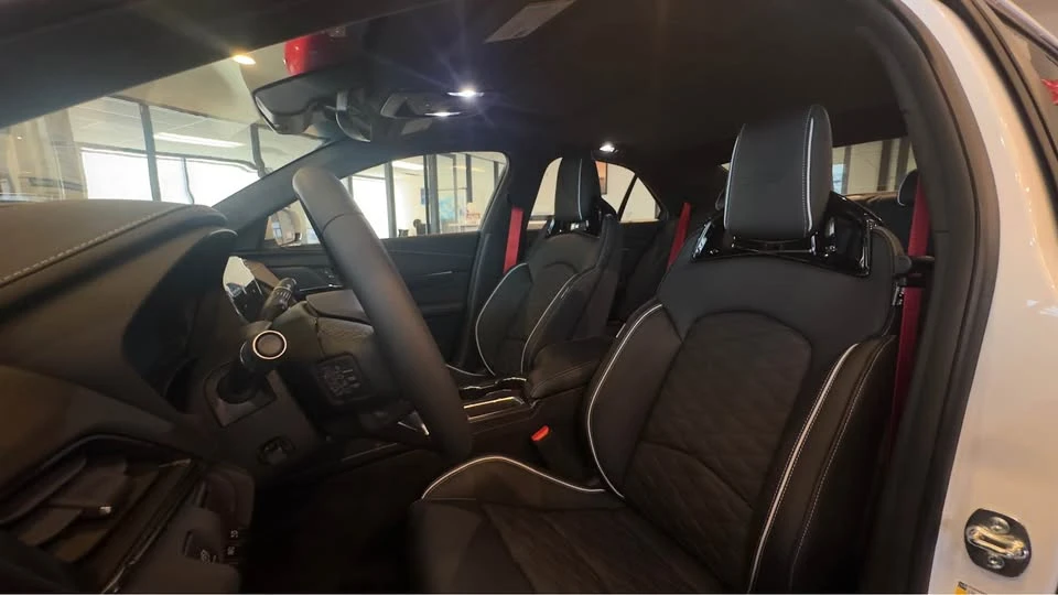 2026 Cadillac CT4-V Blackwing - Image 6 of 11