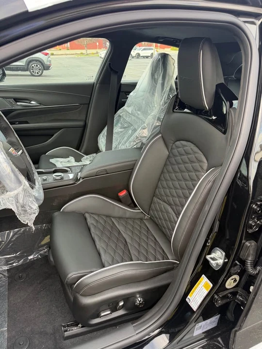 2026 Cadillac CT4-V Blackwing - Image 4 of 6