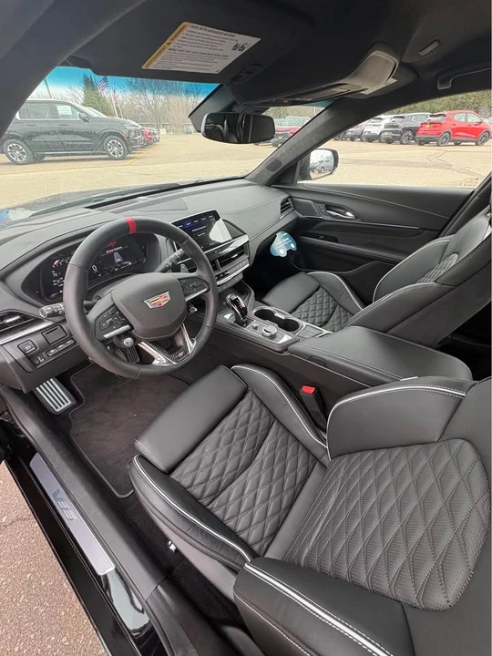 2026 Cadillac CT4-V Blackwing - Image 8 of 12