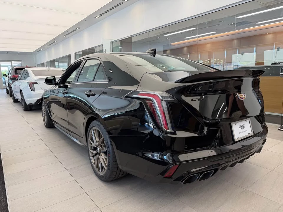 2026 Cadillac CT4-V Blackwing - Image 5 of 14