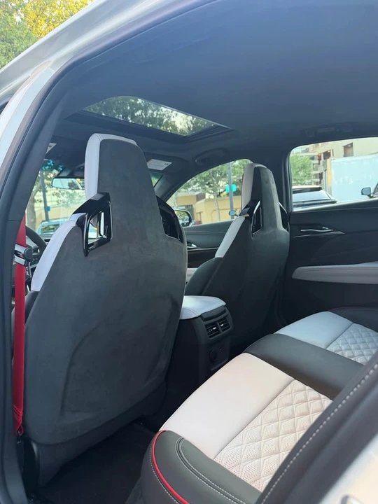 2026 Cadillac CT4-V Blackwing - Image 13 of 15