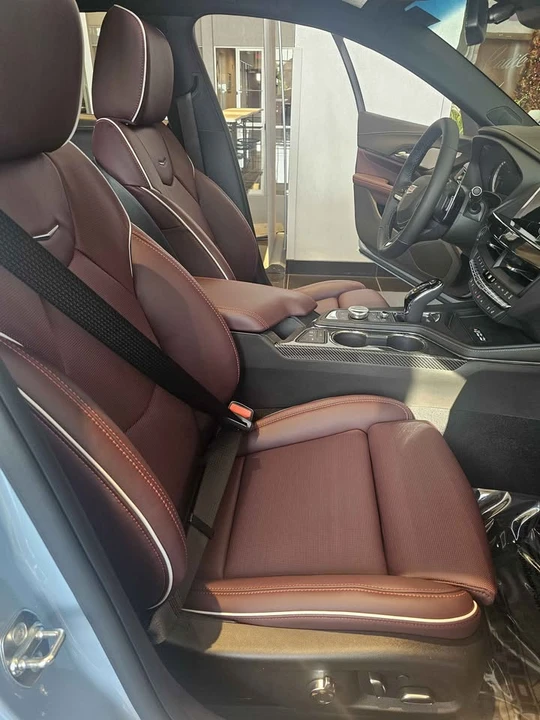 2026 Cadillac CT4-V - Image 10 of 18