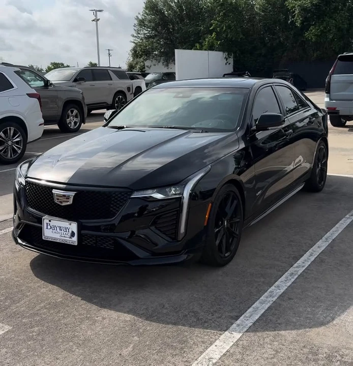 2026 Cadillac CT4-V - Image 3 of 7
