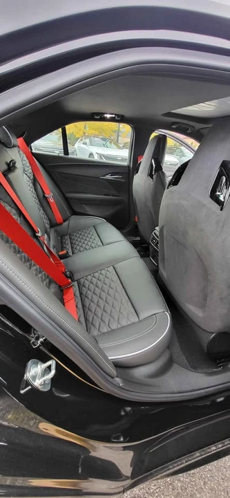 2026 Cadillac CT4-V Blackwing - Image 9 of 12
