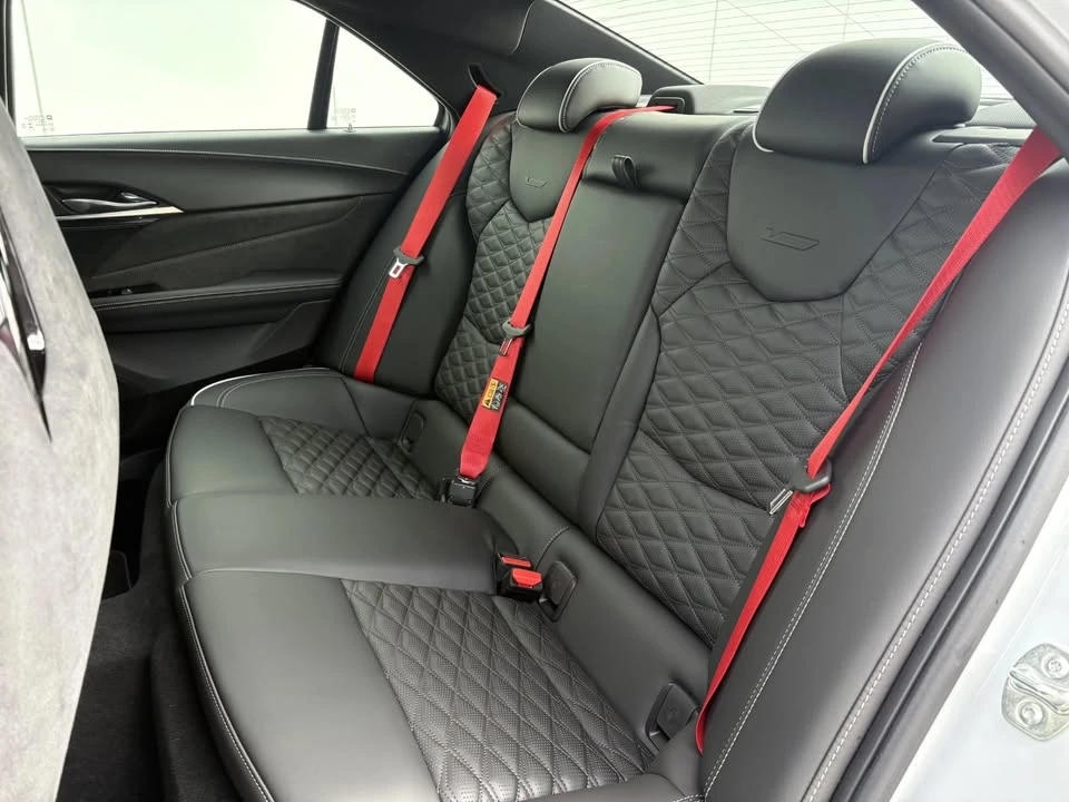 2026 Cadillac CT4-V Blackwing - Image 18 of 19