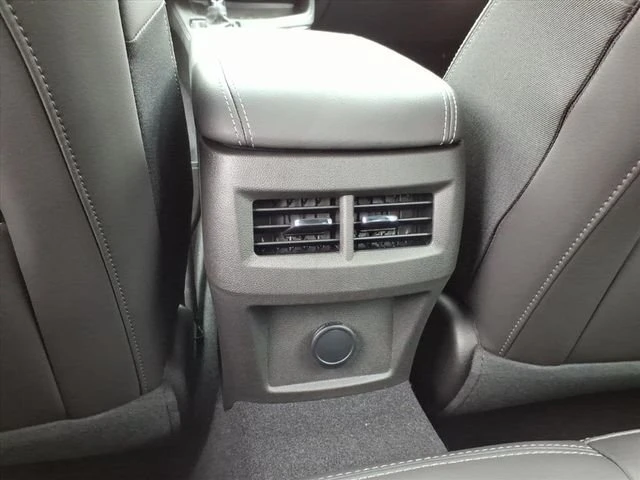 2026 Cadillac CT4 - Image 16 of 20