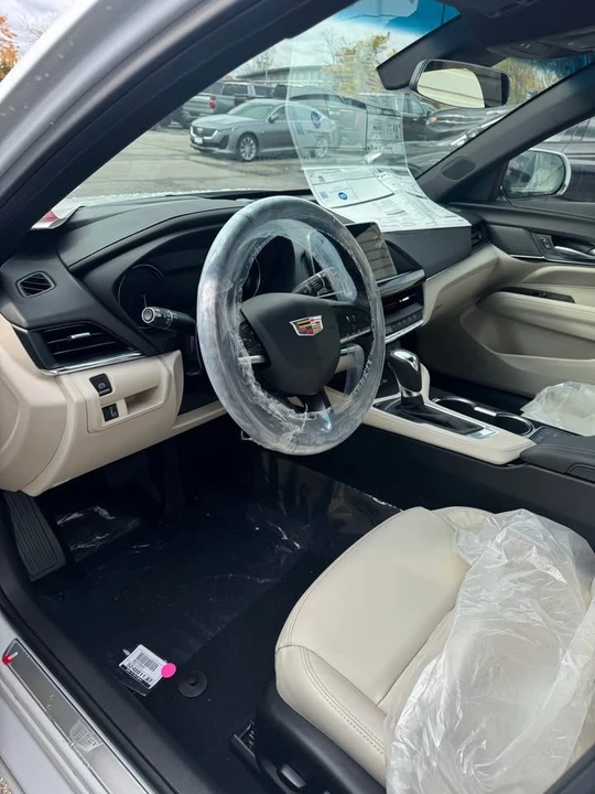 2026 Cadillac CT4 - Image 5 of 11