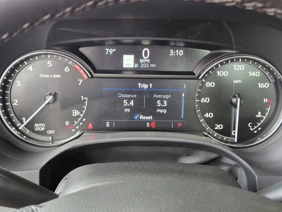 2026 Cadillac CT4 - Image 7 of 10