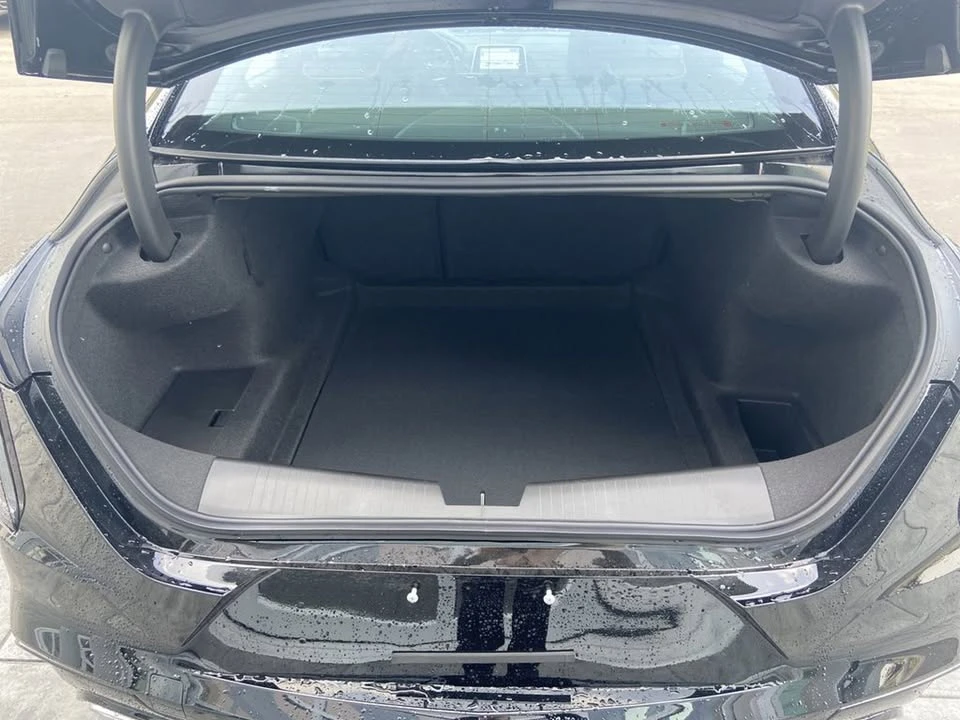 2026 Cadillac CT4-V - Image 16 of 16