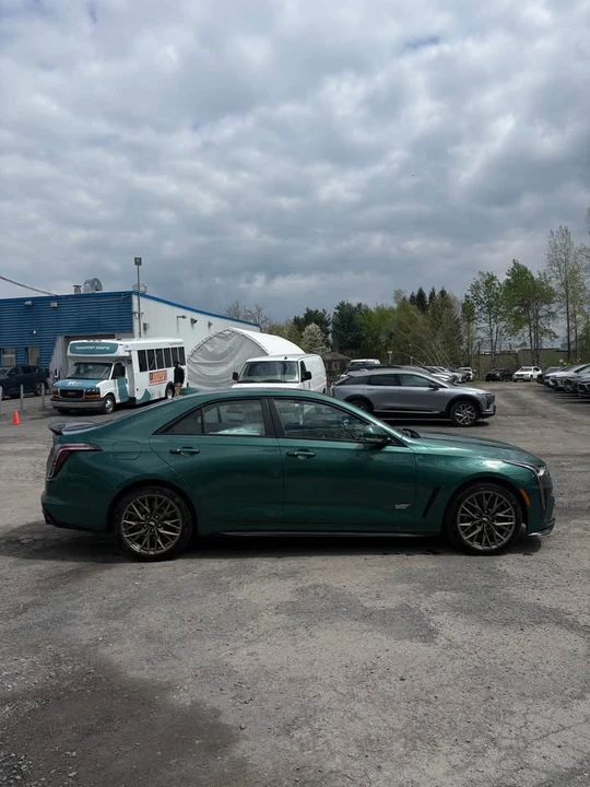 2026 Cadillac CT4-V Blackwing - Image 5 of 21