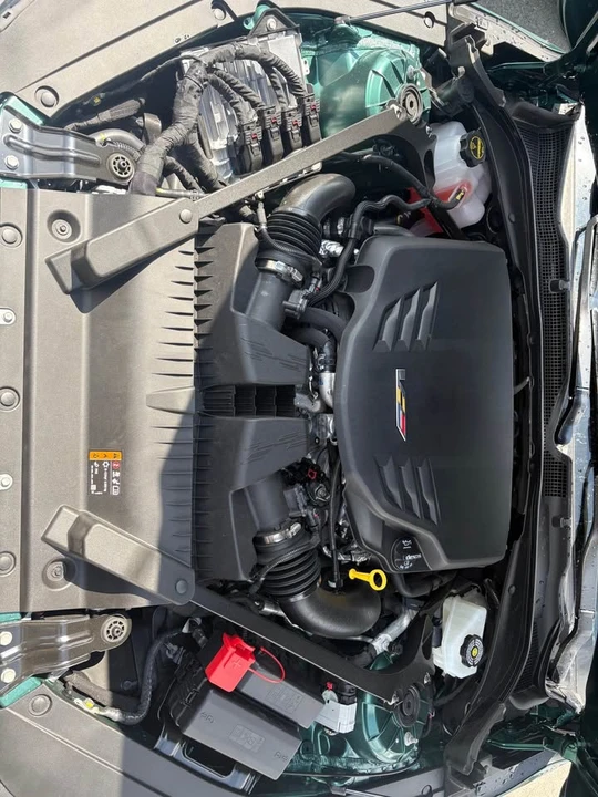 2026 Cadillac CT4-V Blackwing - Image 12 of 21