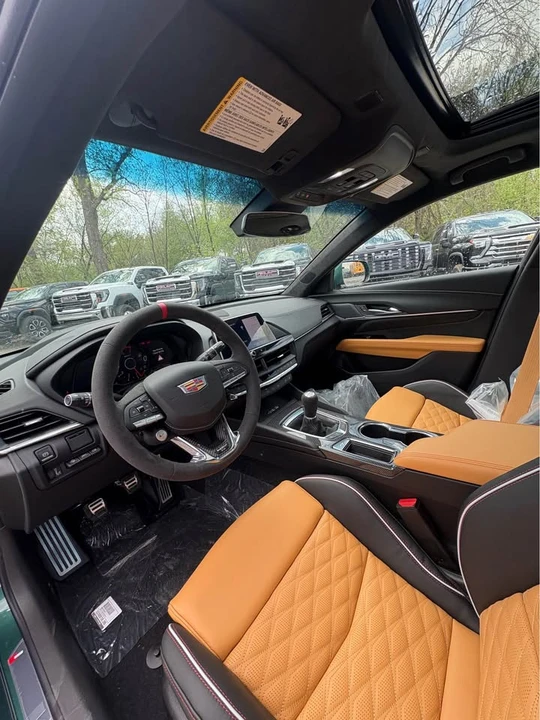 2026 Cadillac CT4-V Blackwing - Image 13 of 21