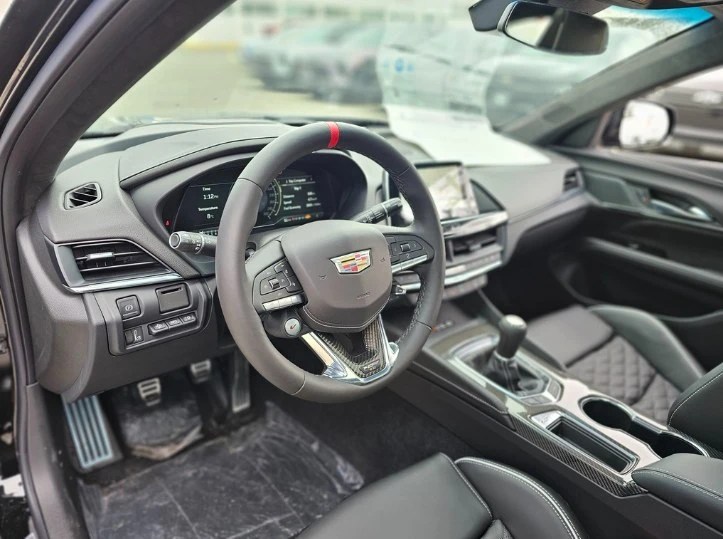 2026 Cadillac CT4-V Blackwing - Image 11 of 18