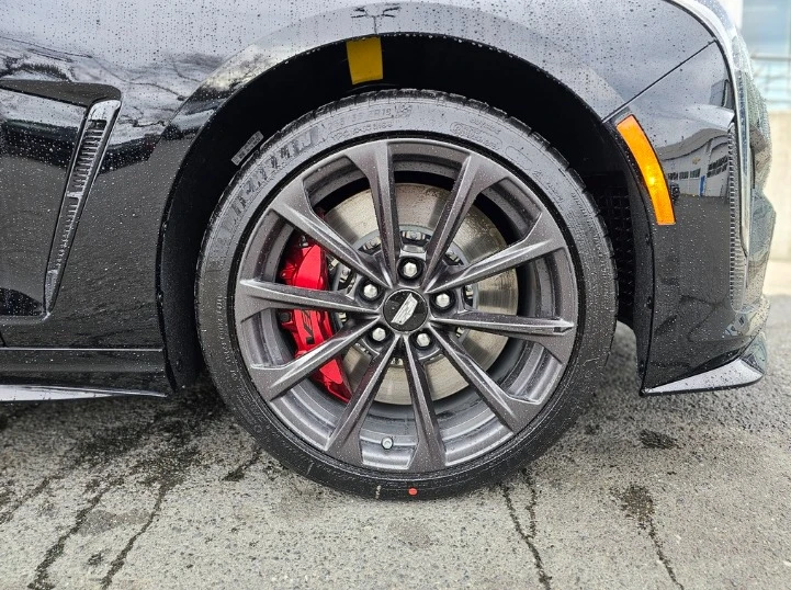 2026 Cadillac CT4-V Blackwing - Image 7 of 18