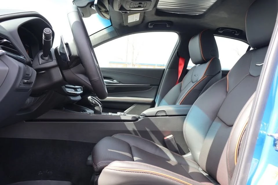 2026 Cadillac CT4-V - Image 10 of 19