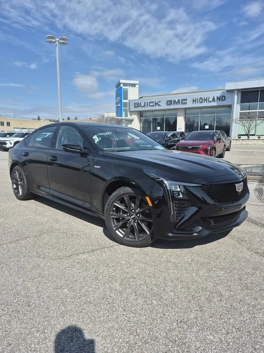 2026 Cadillac CT5-V - Image 4 of 8