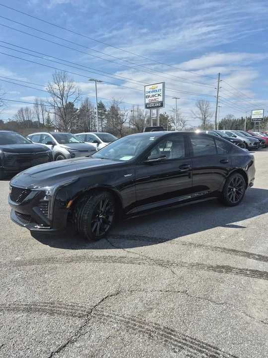 2026 Cadillac CT5-V - Image 2 of 8