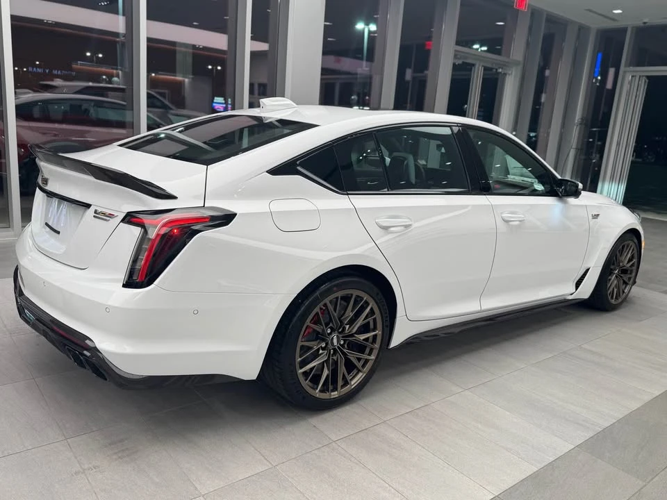 2026 Cadillac CT5-V Blackwing - Image 11 of 11