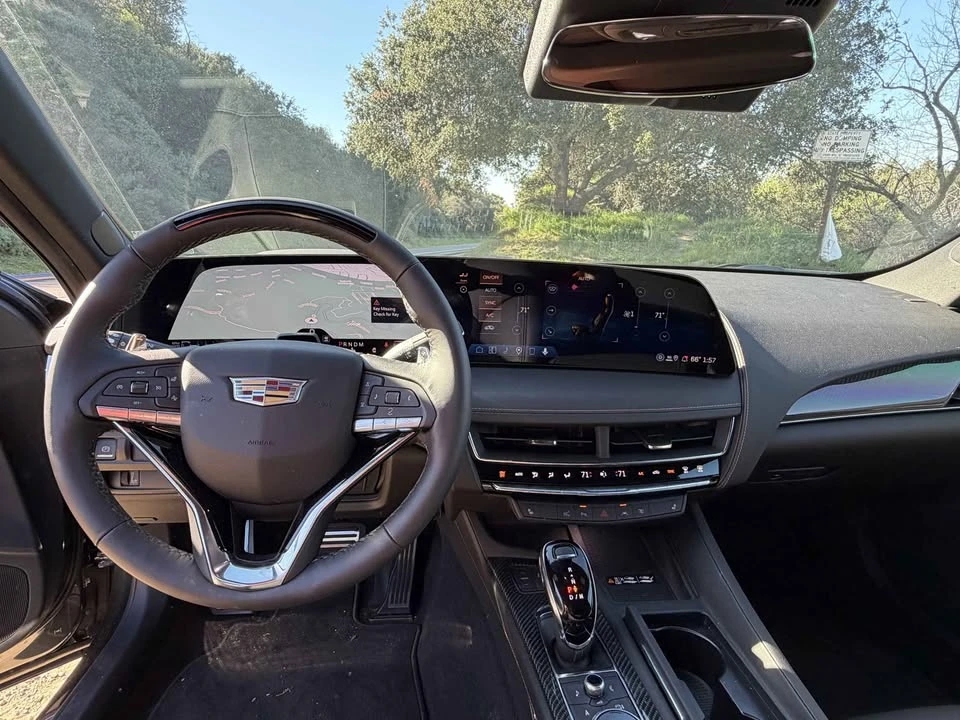 2026 Cadillac CT5 - Image 9 of 13