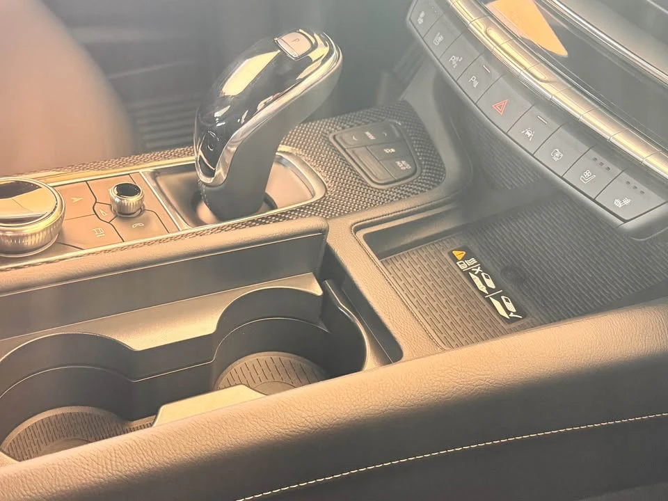 2026 Cadillac CT5-V Blackwing - Image 8 of 17
