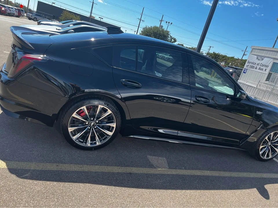 2026 Cadillac CT5-V Blackwing - Image 16 of 19