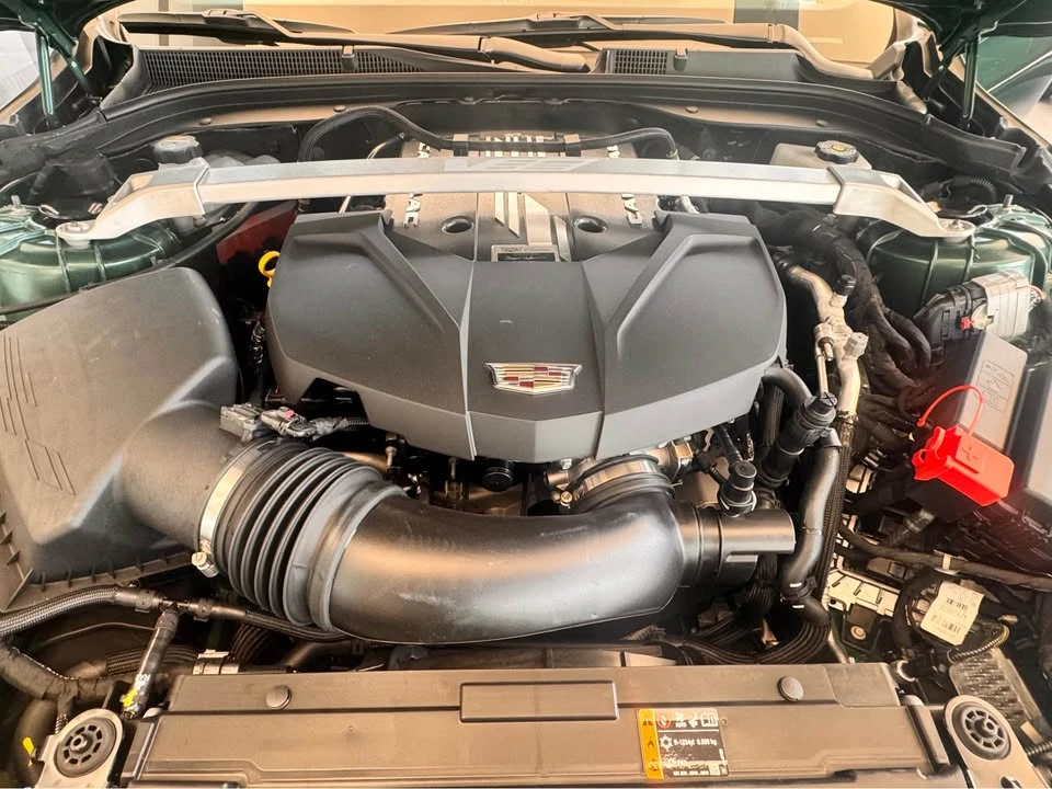 2026 Cadillac CT5-V Blackwing - Image 5 of 19