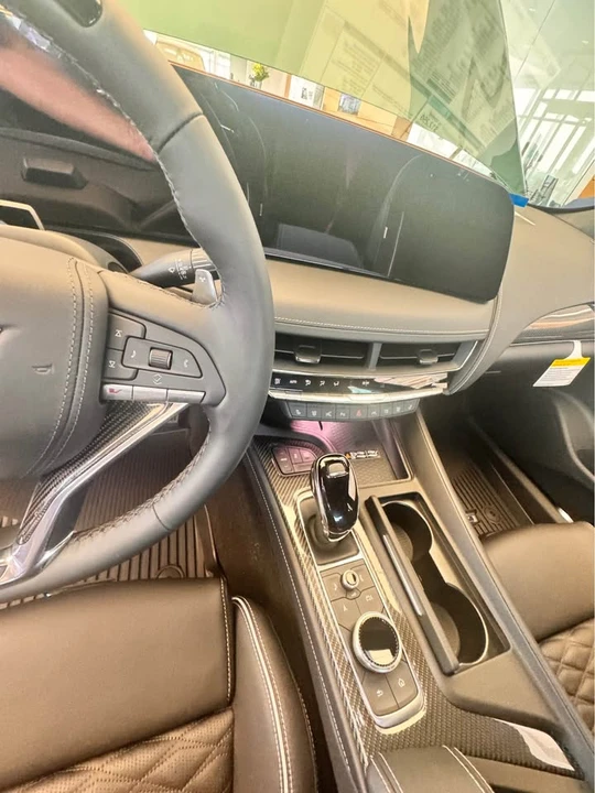 2026 Cadillac CT5-V Blackwing - Image 12 of 19