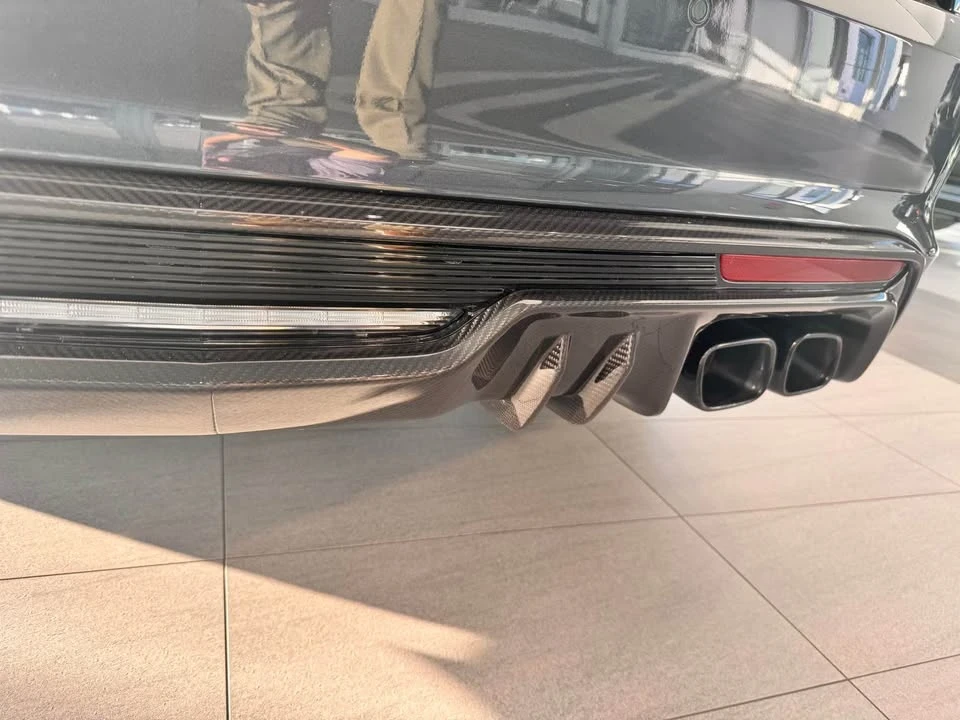 2026 Cadillac CT5-V Blackwing - Image 16 of 20