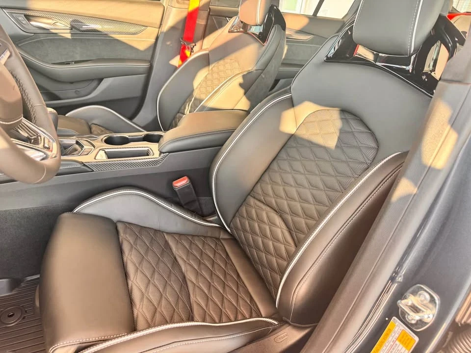 2026 Cadillac CT5-V Blackwing - Image 6 of 20