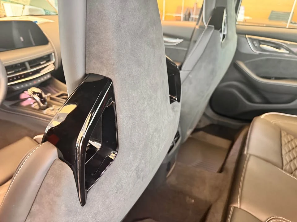 2026 Cadillac CT5-V Blackwing - Image 11 of 17