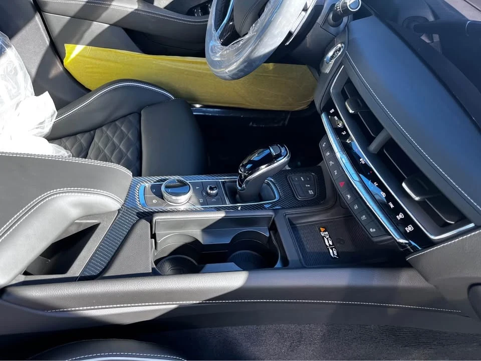 2026 Cadillac CT5-V Blackwing - Image 16 of 19