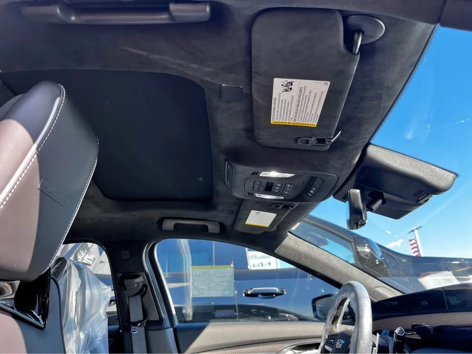 2026 Cadillac CT5-V Blackwing - Image 17 of 19