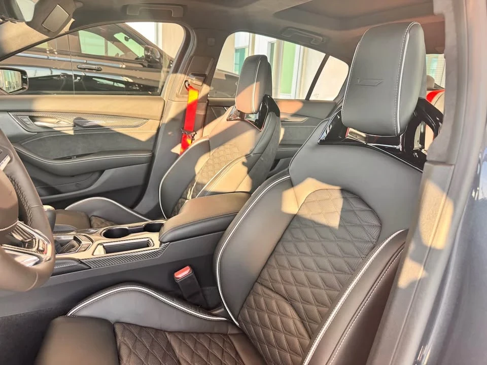 2026 Cadillac CT5-V Blackwing - Image 14 of 20