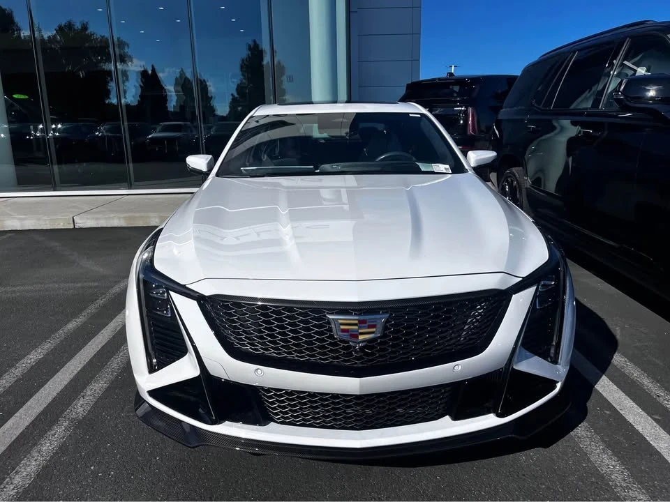 2026 Cadillac CT5-V Blackwing - Image 8 of 19