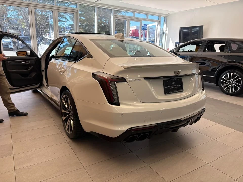 2026 Cadillac CT5-V Blackwing - Image 4 of 10