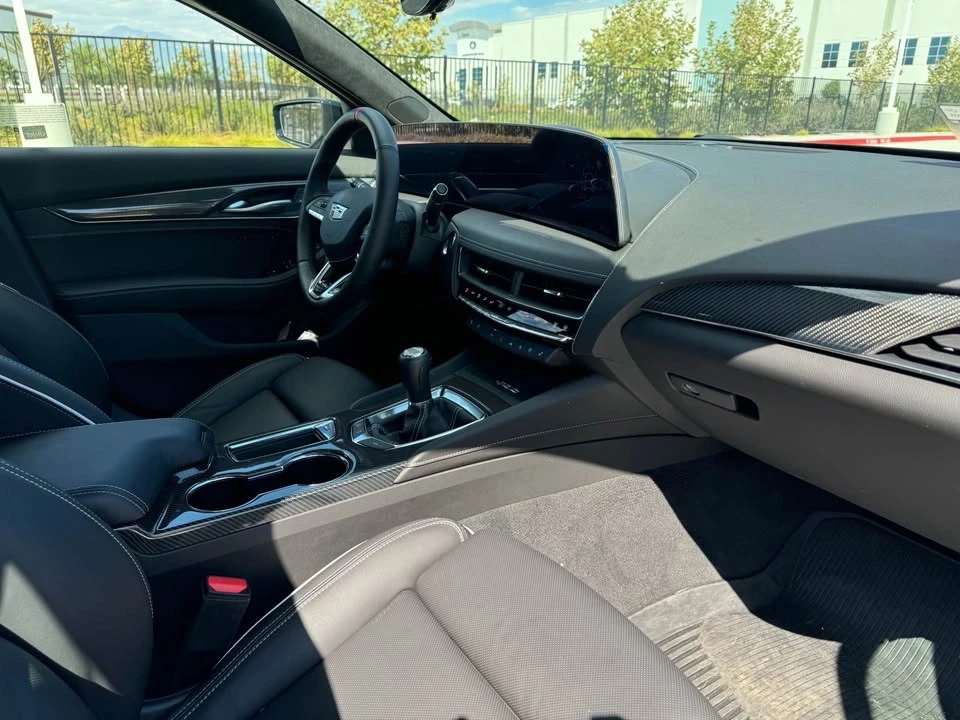 2026 Cadillac CT5-V Blackwing - Image 5 of 13