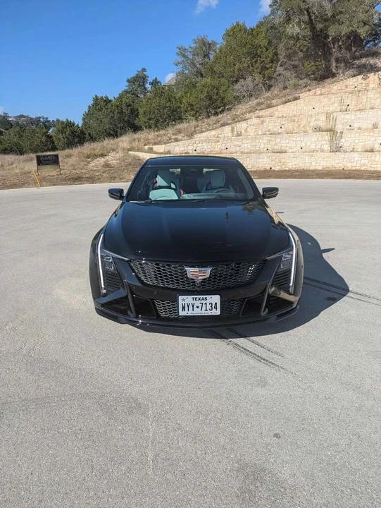 2026 Cadillac CT5-V Blackwing - Image 6 of 9