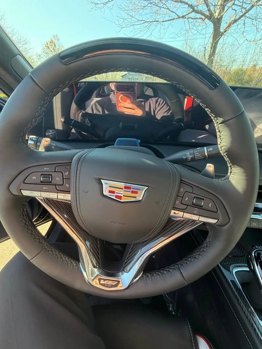 2026 Cadillac CT5-V Blackwing - Image 10 of 12