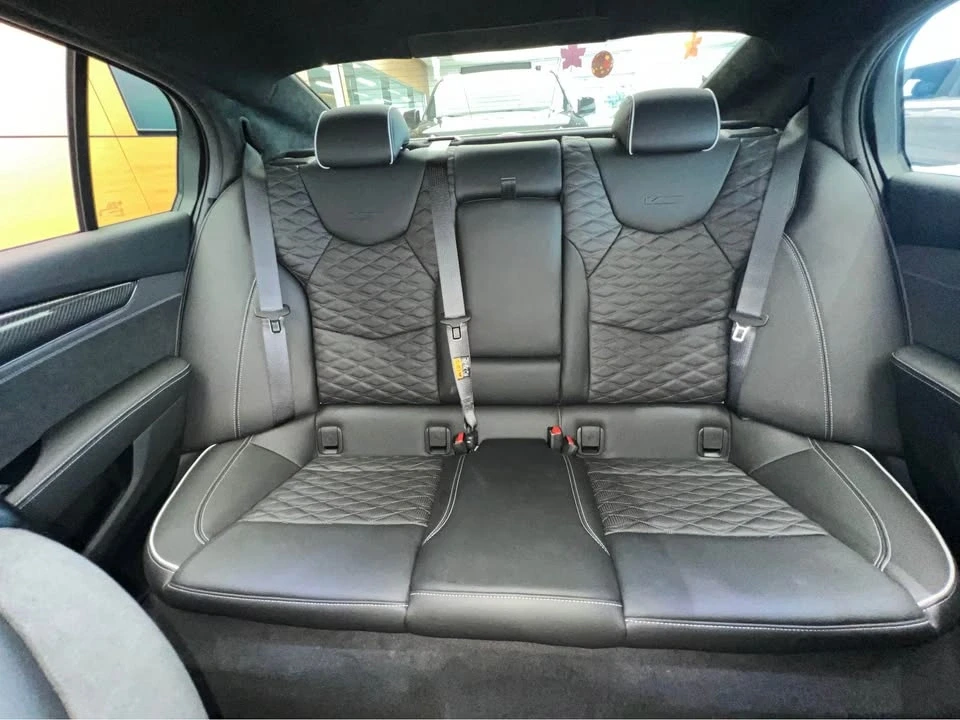 2026 Cadillac CT5-V Blackwing - Image 5 of 6