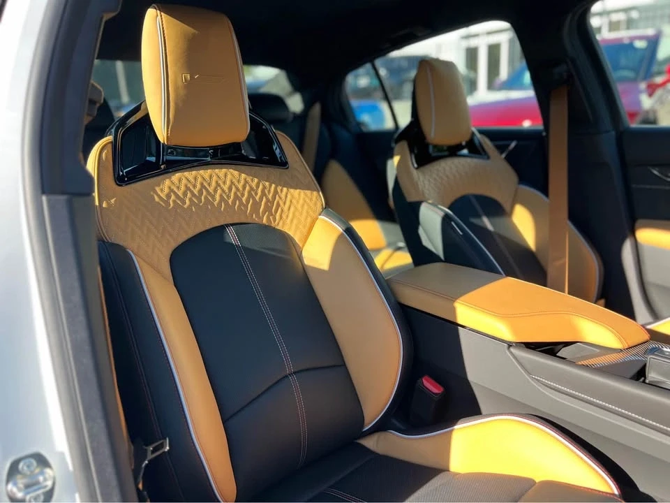 2026 Cadillac CT5-V Blackwing - Image 8 of 16