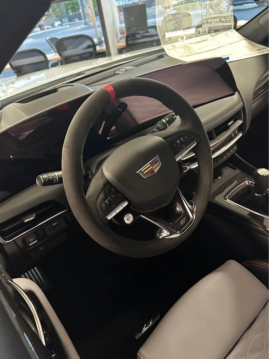2026 Cadillac CT5-V Blackwing - Image 4 of 7