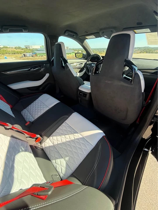 2026 Cadillac CT5-V Blackwing - Image 10 of 17