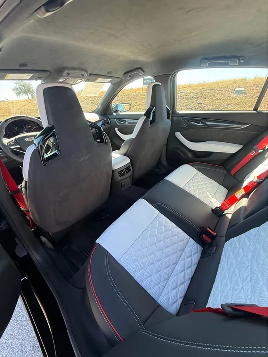 2026 Cadillac CT5-V Blackwing - Image 13 of 17