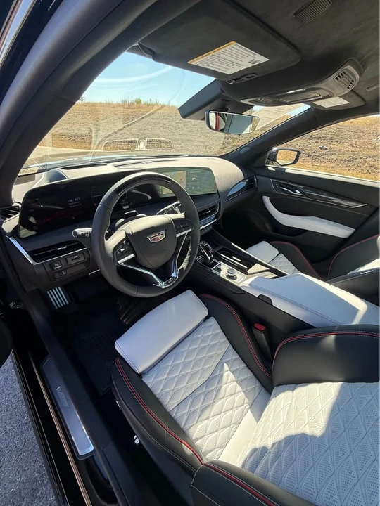 2026 Cadillac CT5-V Blackwing - Image 15 of 17