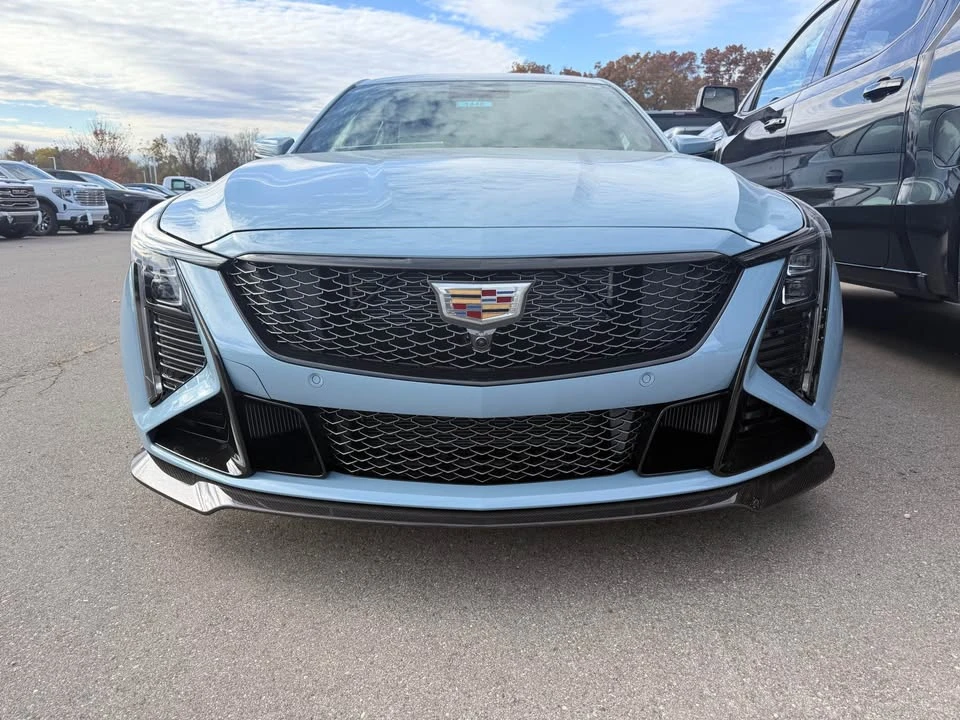 2026 Cadillac CT5-V Blackwing - Image 7 of 8