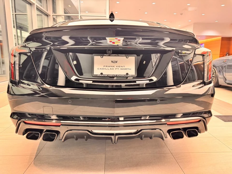 2026 Cadillac CT5-V Blackwing - Image 10 of 20