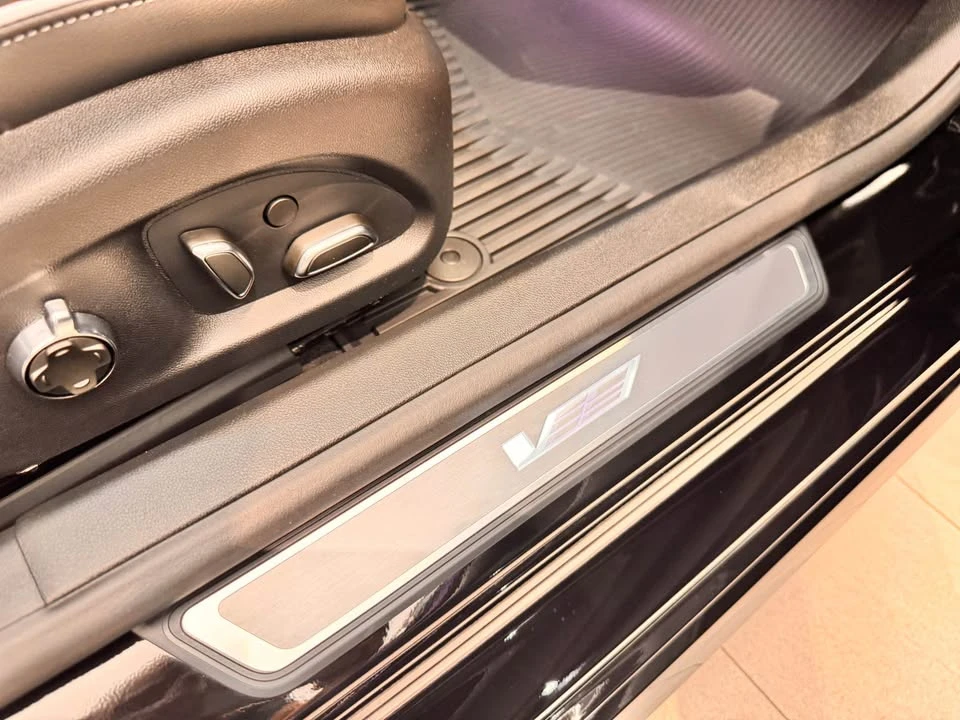 2026 Cadillac CT5-V Blackwing - Image 13 of 20