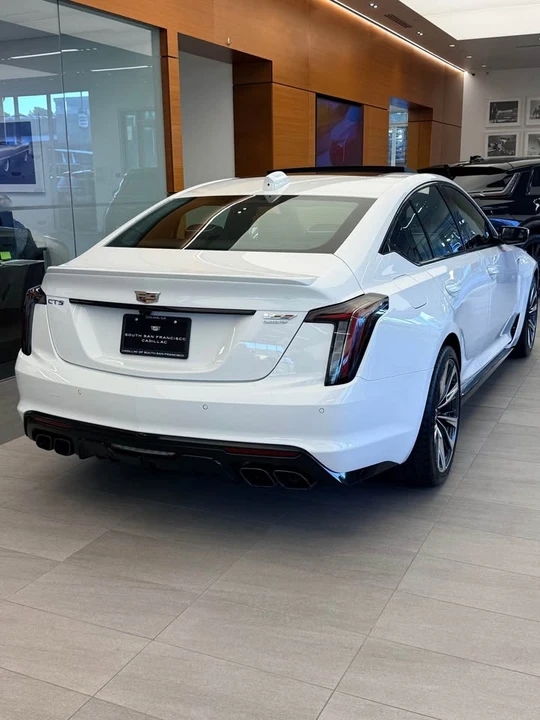 2026 Cadillac CT5-V Blackwing - Image 6 of 10