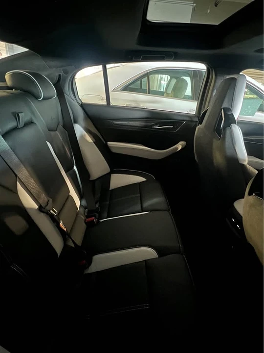 2026 Cadillac CT5-V Blackwing - Image 7 of 7