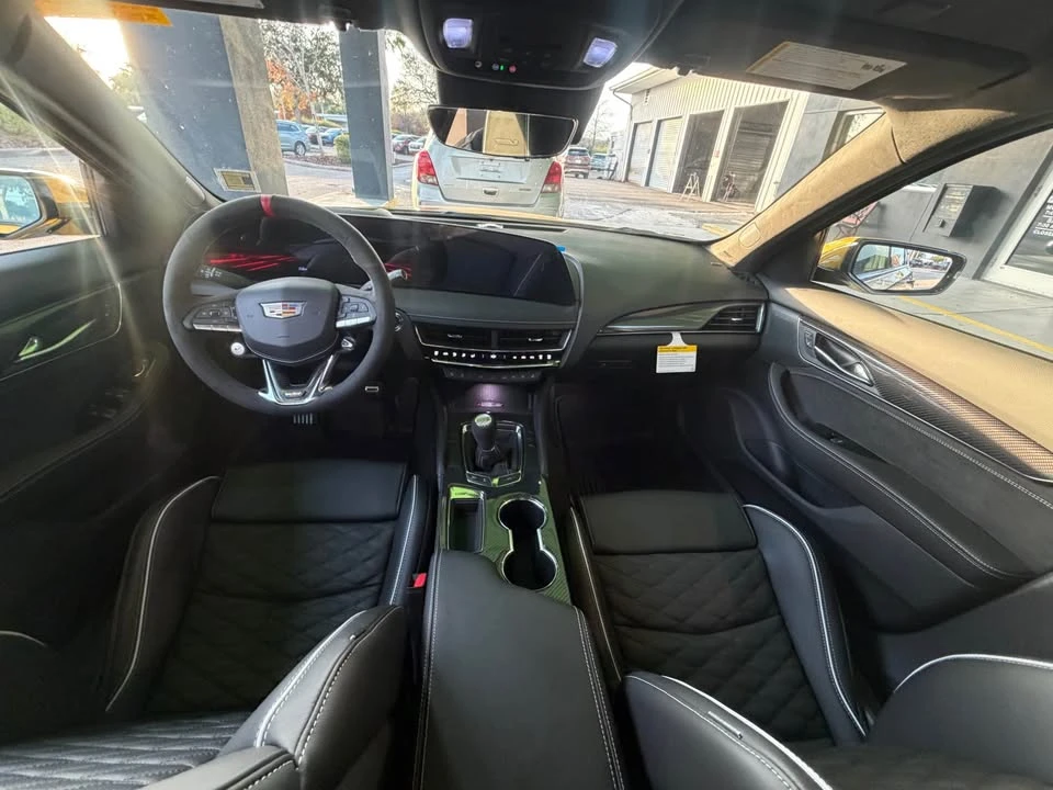 2026 Cadillac CT5-V Blackwing - Image 11 of 12